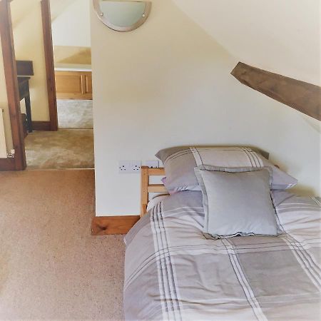 טונטון Meg'S Cottage מראה חיצוני תמונה